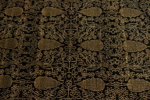 Black Floral 5X8 Modern Oriental Rug