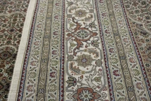 Cream Floral Geometric 7X10 Indo-Tabriz Fish Mahi Oriental Rug