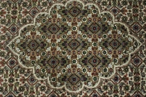Cream Floral Geometric 7X10 Indo-Tabriz Fish Mahi Oriental Rug
