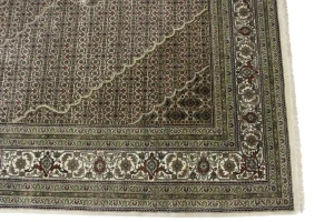 Cream Floral Geometric 7X10 Indo-Tabriz Fish Mahi Oriental Rug