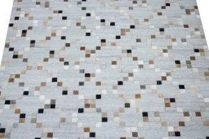 Gray Geometric 5X8 Cowhide Patchwork Modern Rug