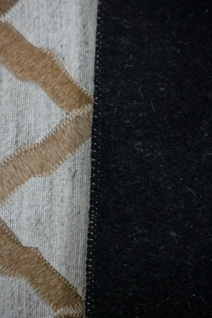 Grey Geometric 5X8 Cowhide Patchwork Modern Rug