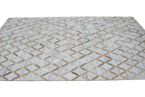 Grey Geometric 5X8 Cowhide Patchwork Modern Rug