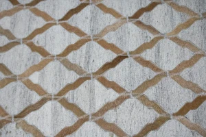 Gray Geometric 4X6 Cowhide Patchwork Modern Rug