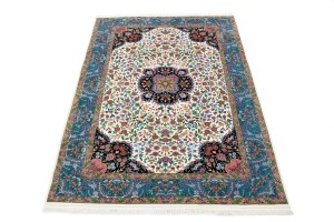 Cream Floral Kirman 6X9 Oriental Rug