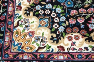 Black Floral Kirman 5X5 Oriental Rug