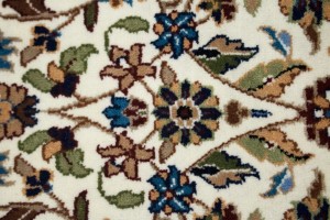 Cream Floral Kirman 4X6 Oriental Rug