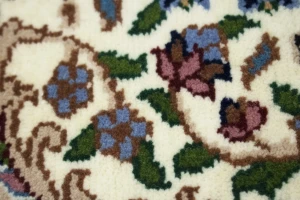 Cream Floral 4X6 Kirman Oriental Rug