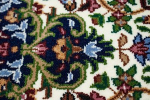 Cream Floral Kirman 4X6 Oriental Rug
