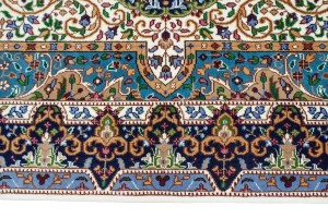 Cream Floral Kirman 4X6 Oriental Rug