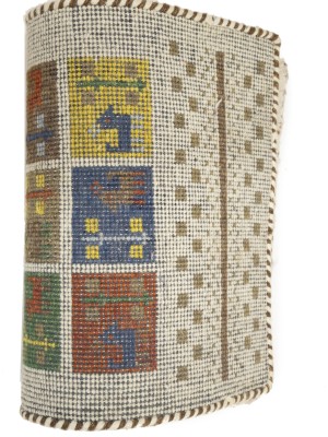 Tribal Pictorial 1'6X2'6 Indo-Gabbeh Oriental Rug