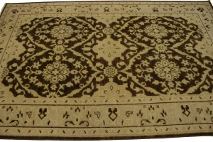 Brown Floral 5'5X8'7 Transitional Oriental Rug
