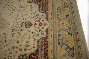 Muted Cream Beige Floral 8X10 Heriz Serapi Oriental Rug