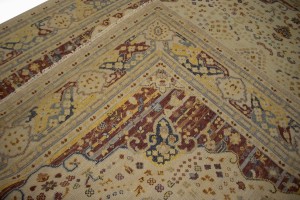 Muted Cream Beige Floral 8X10 Heriz Serapi Oriental Rug
