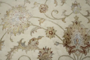 Beige Floral 6X7 Indo-Tabriz Oriental Rug