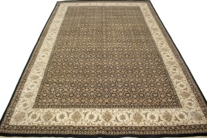 Black Floral Extra Fine 7X10 Herati Oriental Rug