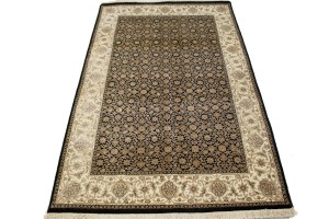 Black Floral Extra Fine 4X6 Herati Oriental Rug