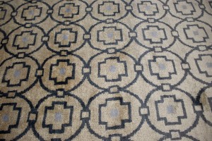 Beige Geometric 8X10 Modern Rug