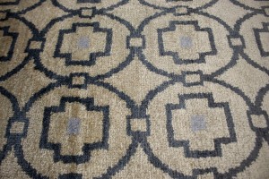 Beige Geometric 8X10 Modern Rug