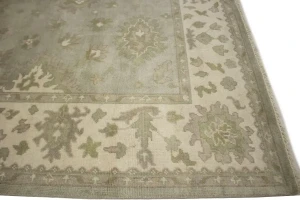 Light Gray Floral 8X10 Oushak Chobi Oriental Rug