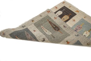 Cream Tribal Pictorial 4X6 Indo-Gabbeh Oriental Rug