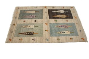 Cream Tribal Pictorial 4X6 Indo-Gabbeh Oriental Rug