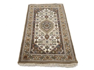 Cream Floral Tribal 3X5 Indo-Bidjar Oriental Rug