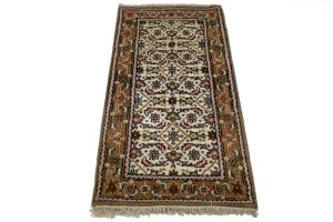 Cream Floral Tribal 2'5X4'7 Indo-Bidjar Oriental Rug