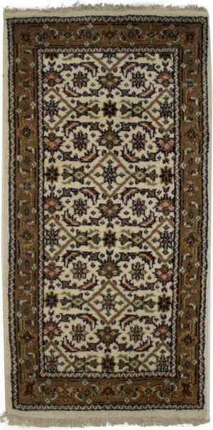 Cream Floral Tribal 2'5X4'7 Indo-Bidjar Oriental Rug