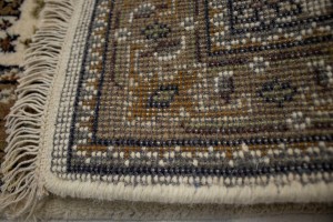 Cream Floral Tribal 2'5X4'7 Indo-Bidjar Oriental Rug