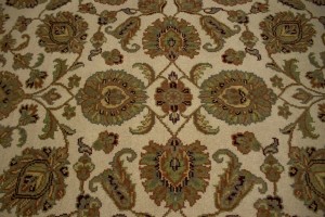 Cream Floral 4X6 Indo-Kashan Oriental Rug