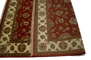 Red Floral 5X7 Indo-Kashan Oriental Rug