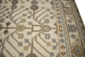 Cream Geometric 8X9 Modern Oriental Rug