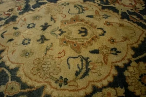 Charcoal Floral 7'8X9'5 Indo-Tabriz Oriental Rug