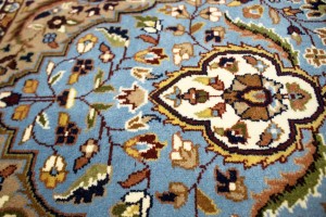 Blue & Cream Floral Kirman 6X8 Oriental Rug