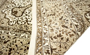 Cream Floral Kirman 6'3X6'5 Oriental Rug