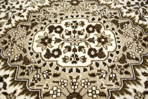Cream Floral Kirman 6X6 Oriental Rug