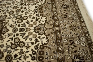 Cream Floral Kirman 6X6 Oriental Rug