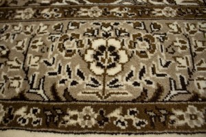 Cream Floral Kirman 5X5 Oriental Square Rug