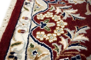 Wine Red Floral 4X6 Indo-Nain Oriental Rug