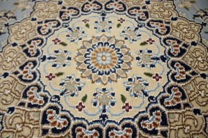 Light Blue Floral 5X7 Indo-Nain Oriental Rug