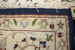 Dark Navy Classic Floral 5'5X8 Indo-Nain Oriental Rug