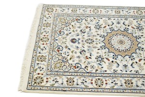 Cream Floral 2'9X12'6 Indo-Nain Oriental Runner Rug