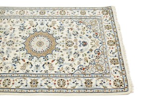 Cream Floral 2'9X12'6 Indo-Nain Oriental Runner Rug