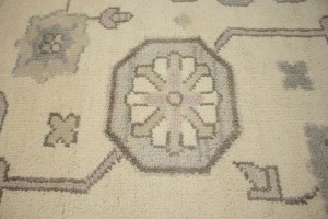 Floral Cream 10X14 Traditional Oushak Oriental Rug