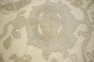 Muted Cream Floral 6X9 Oushak Chobi Oriental Rug