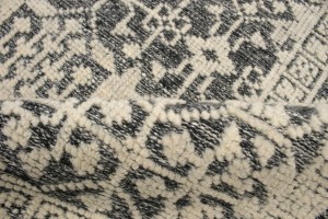 Ivory & Charcoal Geometric 6X9 Modern Oriental Rug