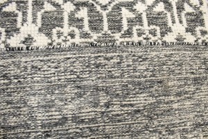 Ivory & Charcoal Geometric 6X9 Modern Oriental Rug