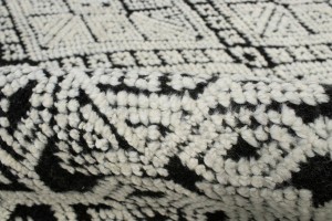 Ivory & Black Geometric 6X9 Modern Oriental Rug
