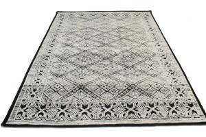 Ivory & Black Geometric 6X9 Modern Oriental Rug